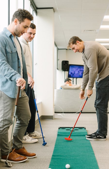 sb employees golfing